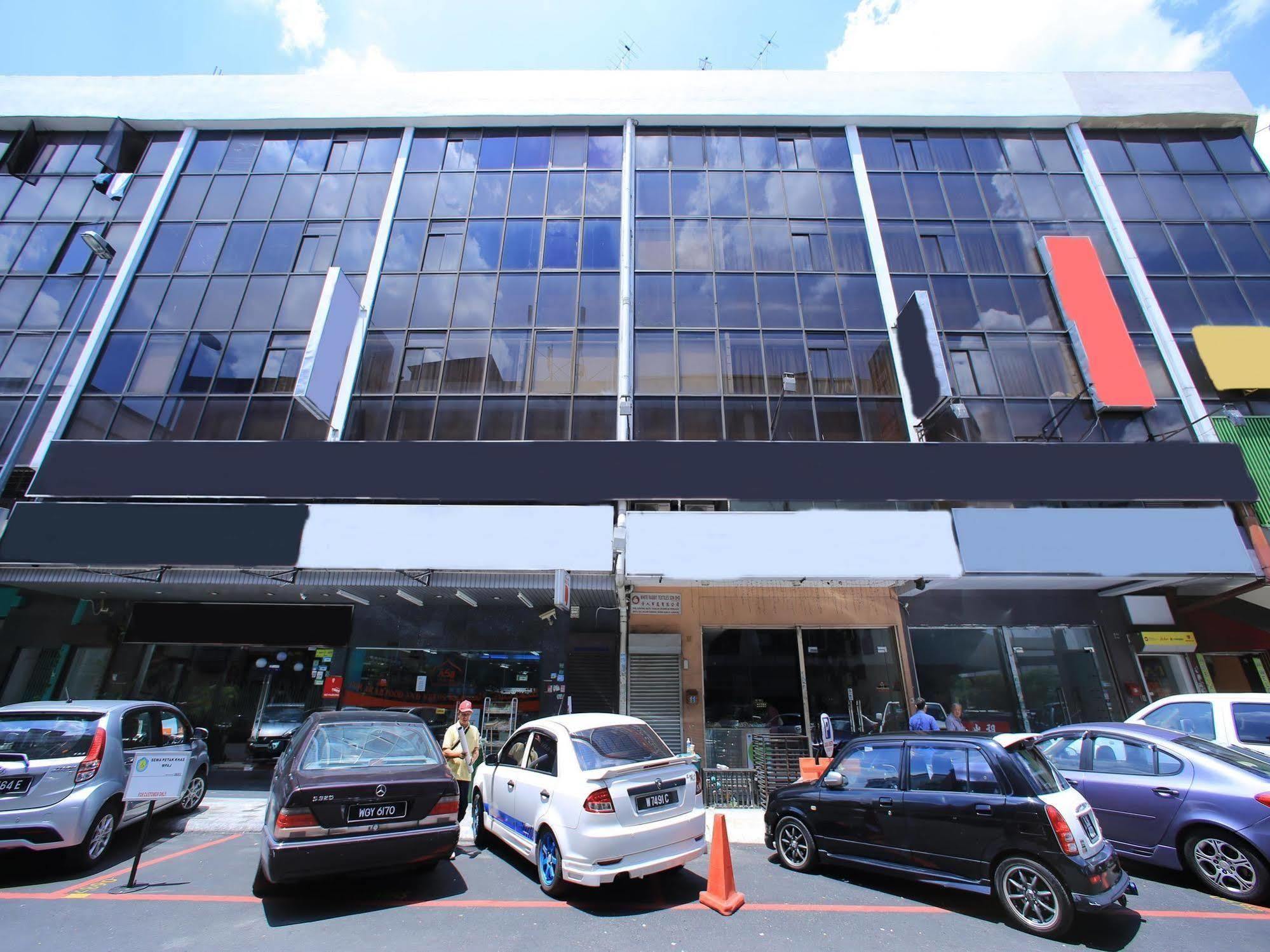 Safari Hotel Ampang  Exterior photo