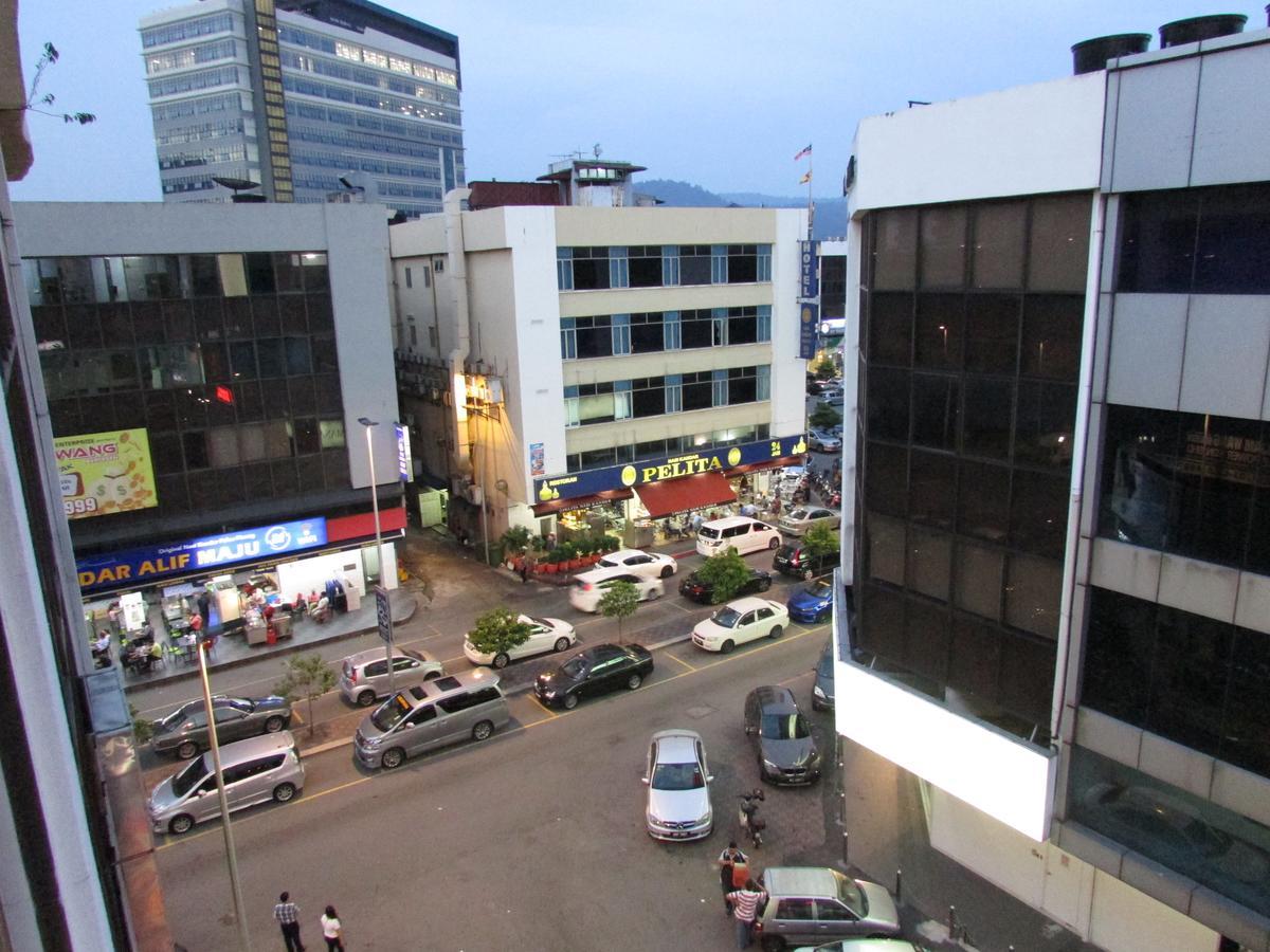 Safari Hotel Ampang  Exterior photo